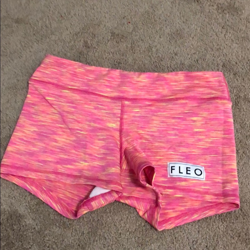 Fleo Shorties
